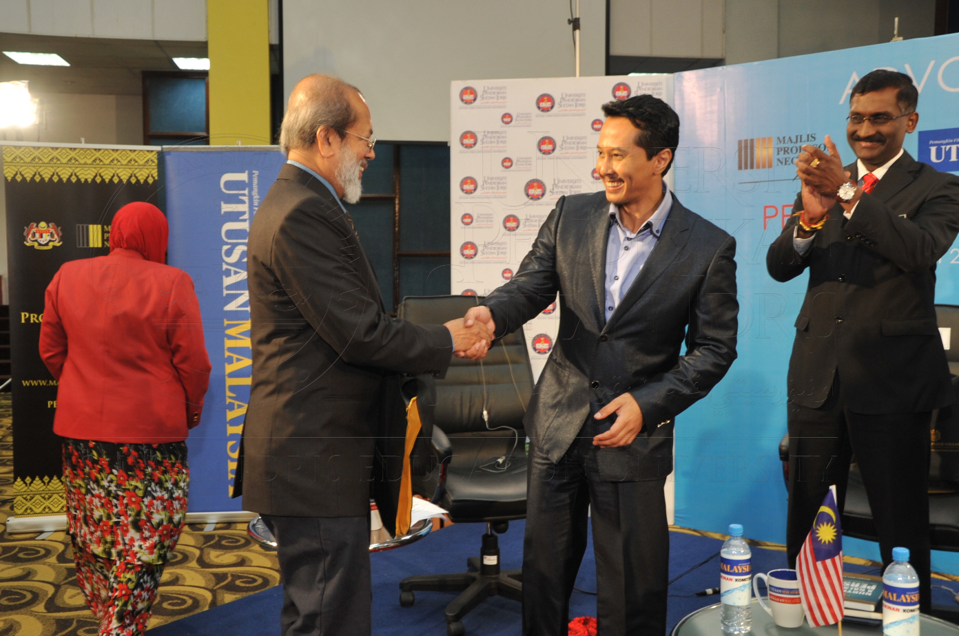 PRO15 151 ADVOKASI HAS 7325